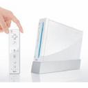 【Wii】Wii（ウィー）本体（リモコンジャケット同梱）